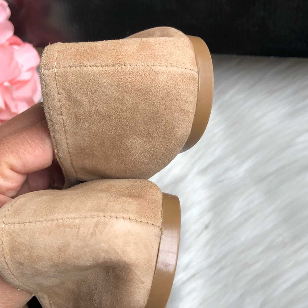 J. Crew Suede Stretch Tassel Flats. 6.5 - Picture 3 of 4
